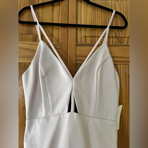 Dress - Picture 4 of 4